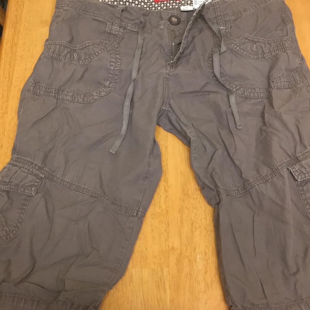 Brown cargo capris